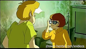 นักวาดการ์ตูนสุดเนิร์ดสํารวจด้านประหลาดของเธอในการล้อเลียน Scooby Doo